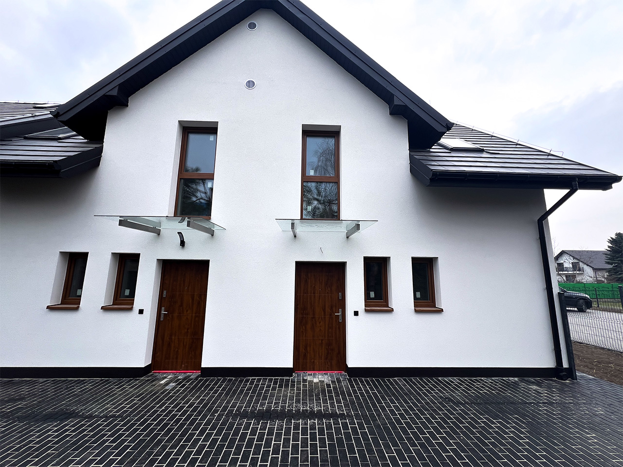 Galeria osiedla Wola Batorska 521 — zdjęcie 15 z 25: domy i otoczenie inwestycji w Woli Batorskiej